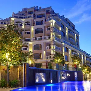 Apartament Luxurious And Panoramic At The In La Complex, Nisipurile de Aur